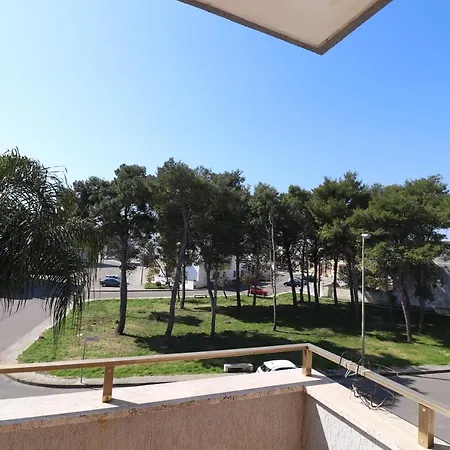 Casa Antonella A 6 Posti *